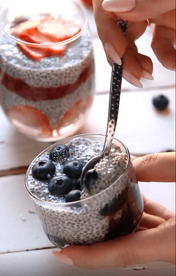 Chia seeds pudding ללא שם